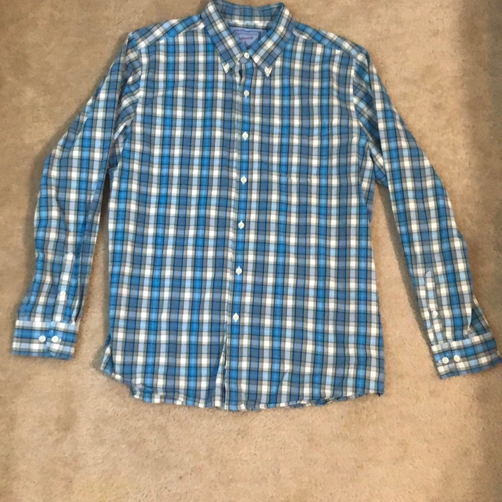 Plaid long sleeve button down collar shirt